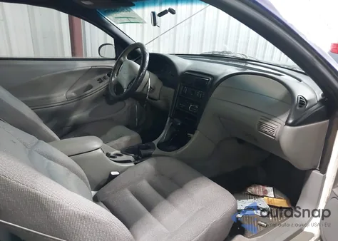 1998 Ford Mustang z USA, uszkodzony, nr VIN 1FAFP404XWF175772